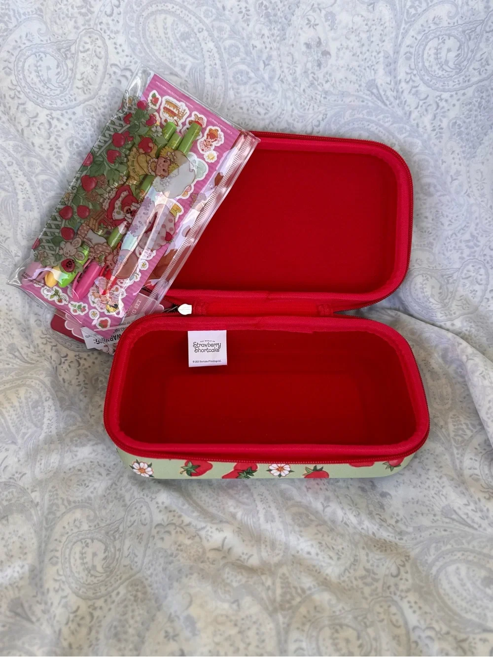 Strawberry Shortcake Pencil Case w/ 5 Gel Pens & a sticker sheet inside pvc zip